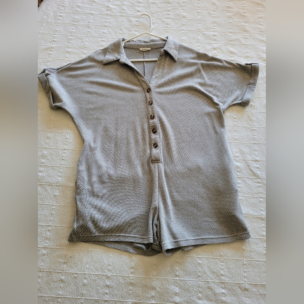 KORI Light Taupe/Gray Waffle Patterned Womens Polo Romper